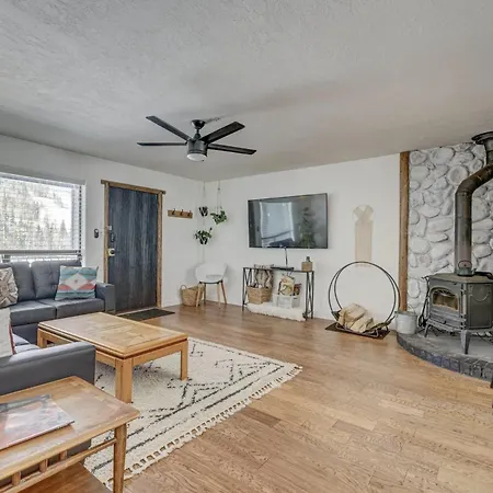 Edelweiss #311 Apartment